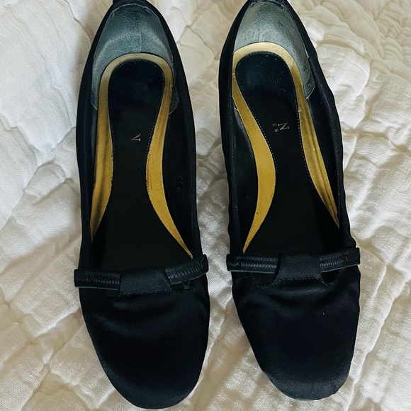 Ralph Lauren Black Women's Loafers - Picture 1 of 4